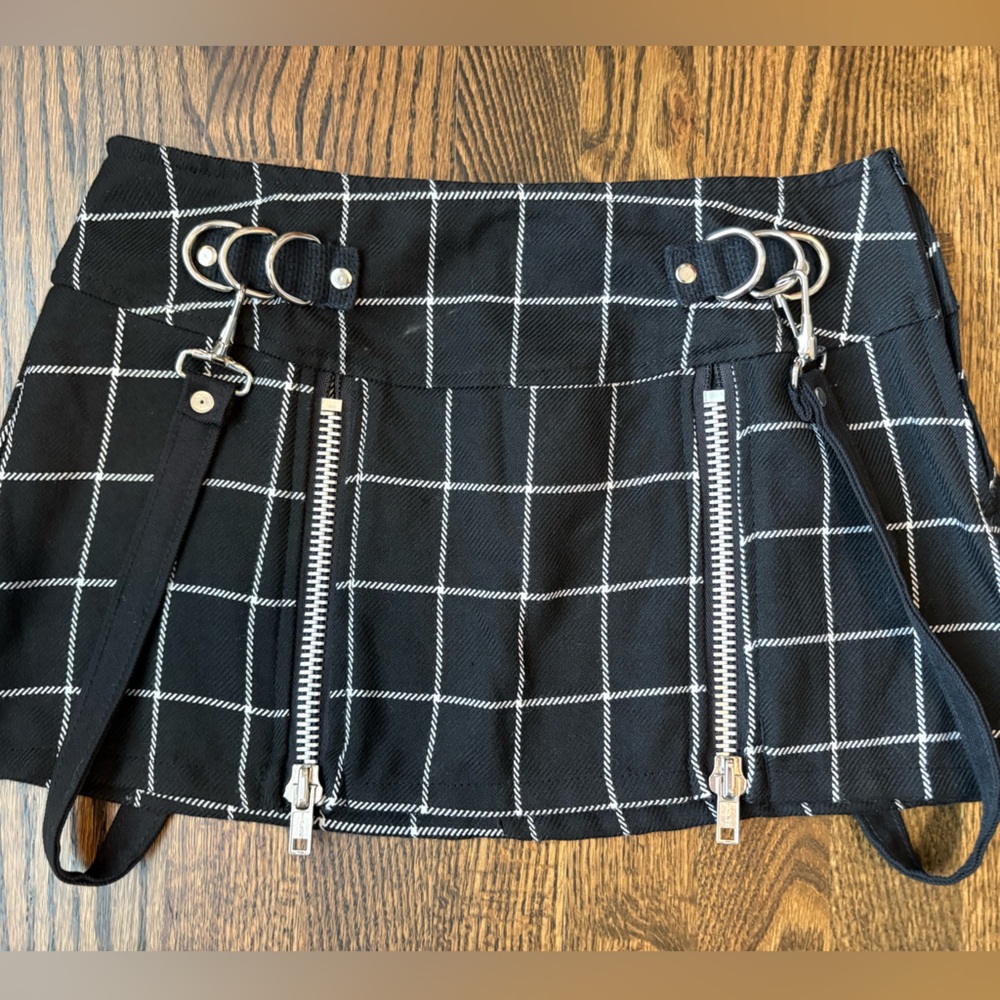 Lip Service Black Plaid Mini Skirt Y2K Zippers Metal Punk Goth Straps S